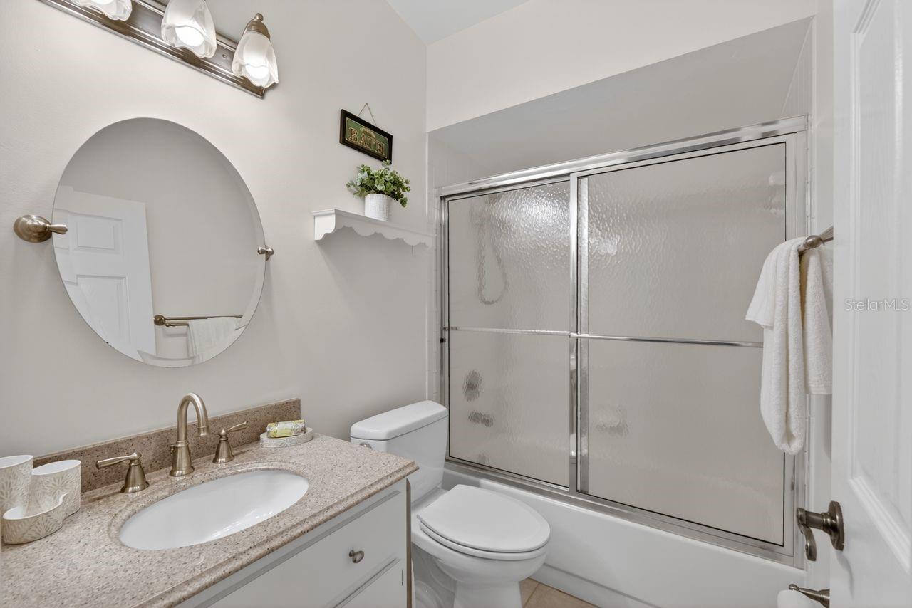 548 ROSE APPLE CIR, PORT CHARLOTTE, FL, 33954