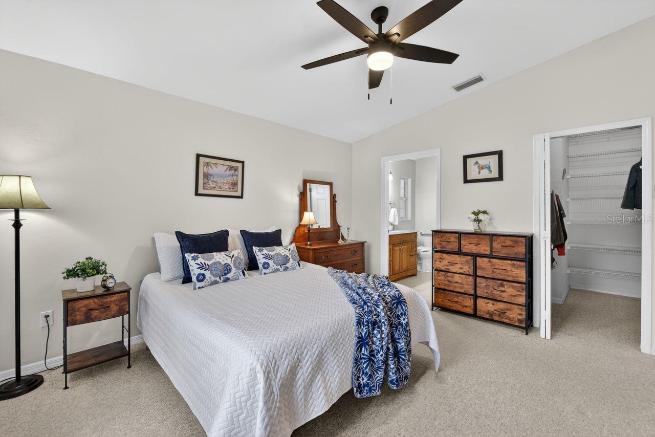 548 ROSE APPLE CIR, PORT CHARLOTTE, FL, 33954