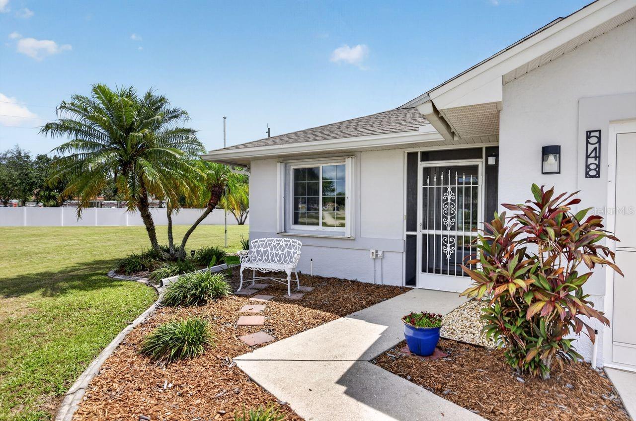 548 ROSE APPLE CIR, PORT CHARLOTTE, FL, 33954