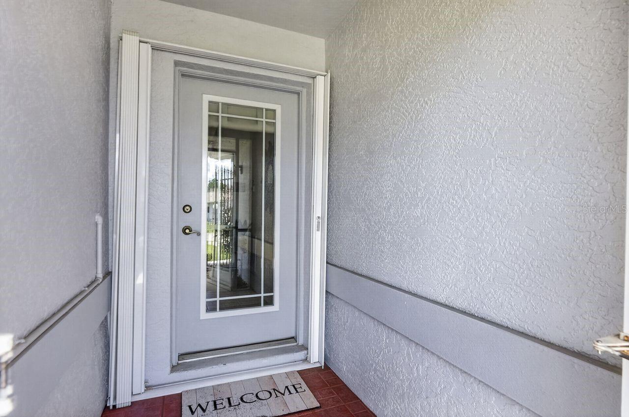 548 ROSE APPLE CIR, PORT CHARLOTTE, FL, 33954