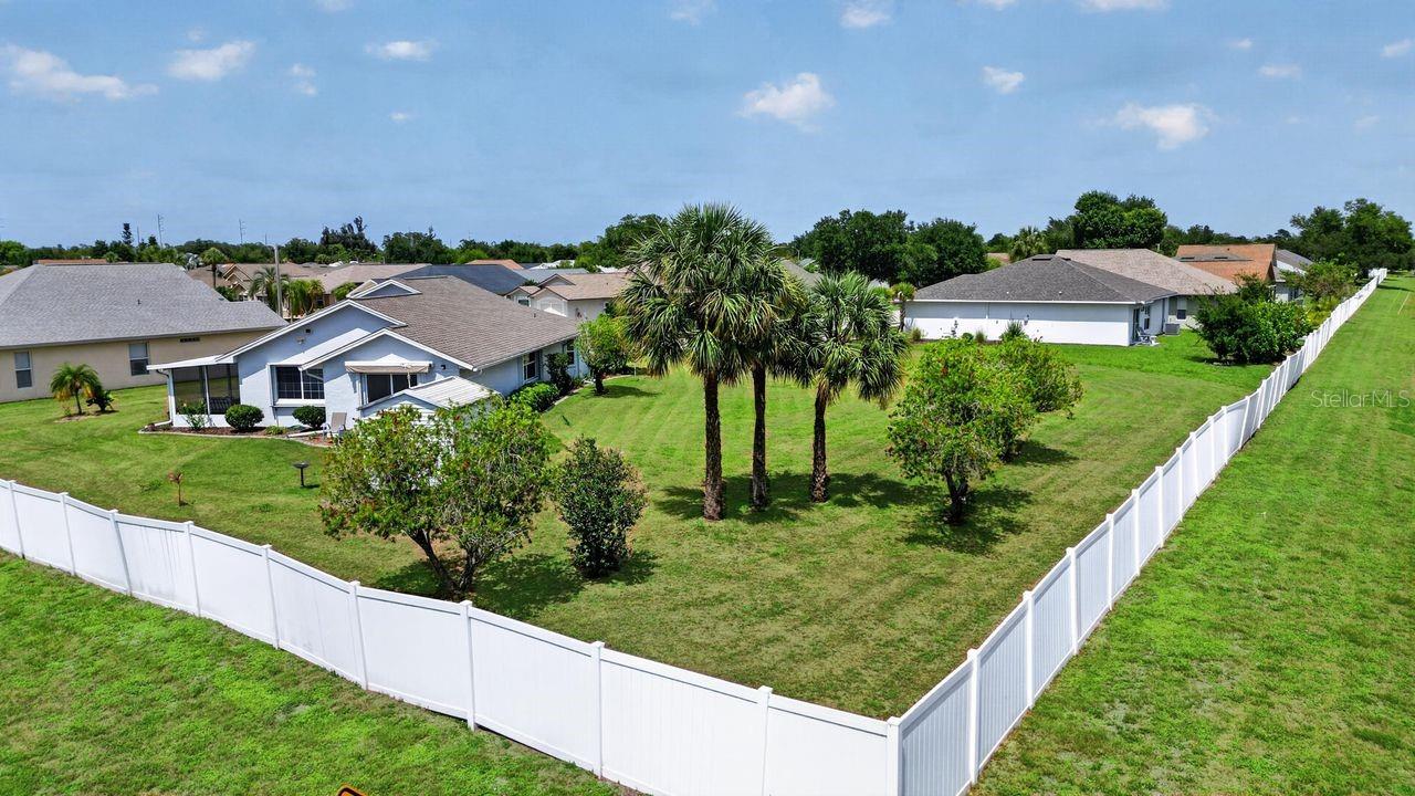 548 ROSE APPLE CIR, PORT CHARLOTTE, FL, 33954