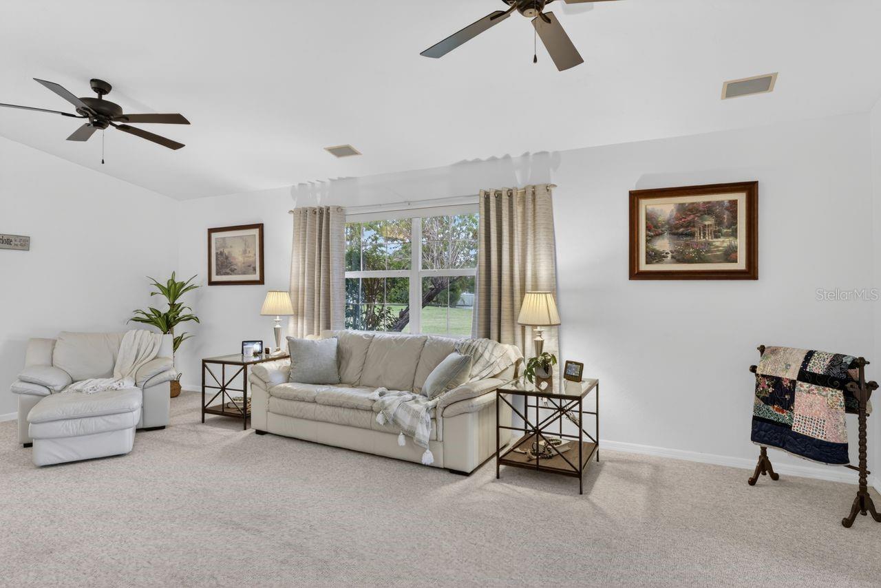 548 ROSE APPLE CIR, PORT CHARLOTTE, FL, 33954