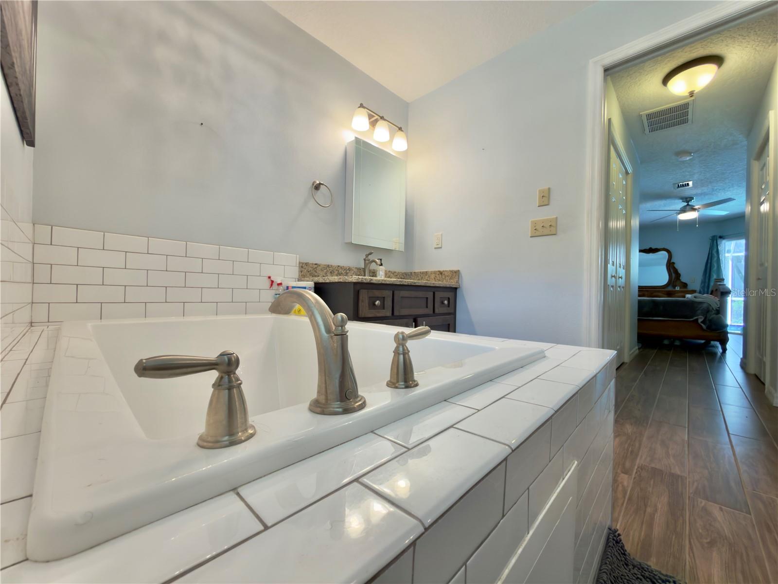 5215 CEDAR LN, BROOKSVILLE, FL, 34601