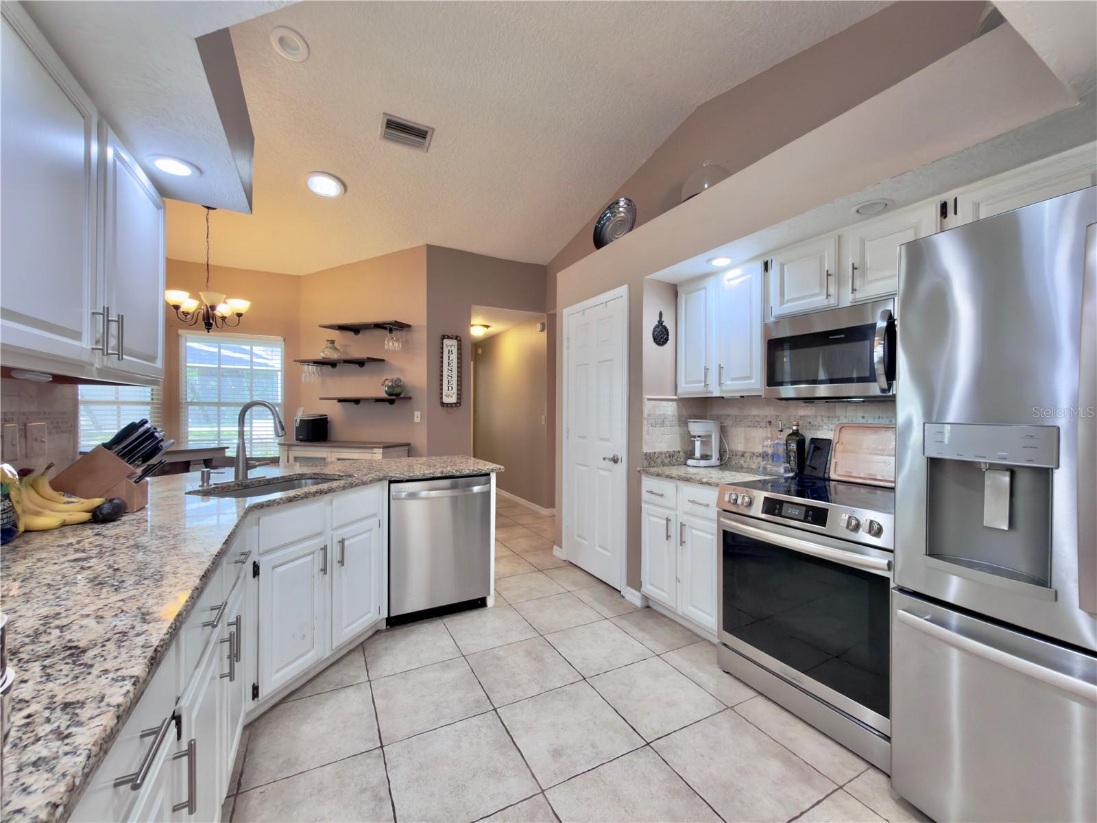 5215 CEDAR LN, BROOKSVILLE, FL, 34601