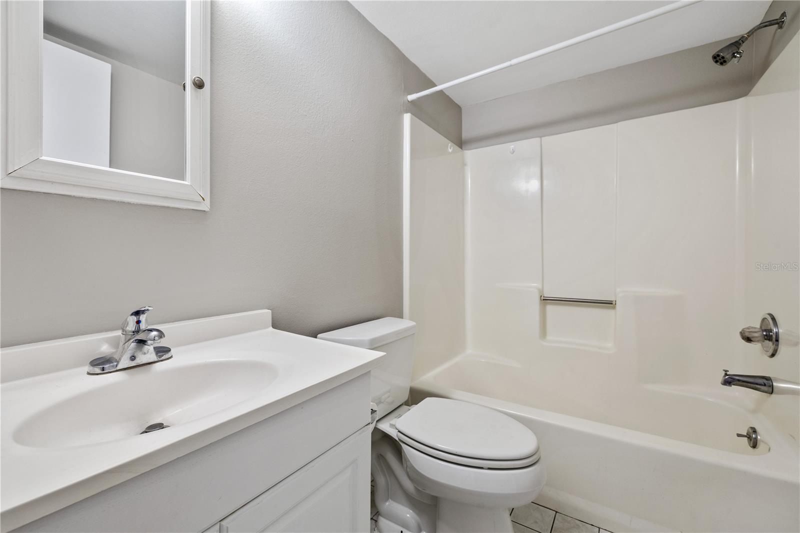 14468 REUTER STRASSE CIR #508, TAMPA, FL, 33613