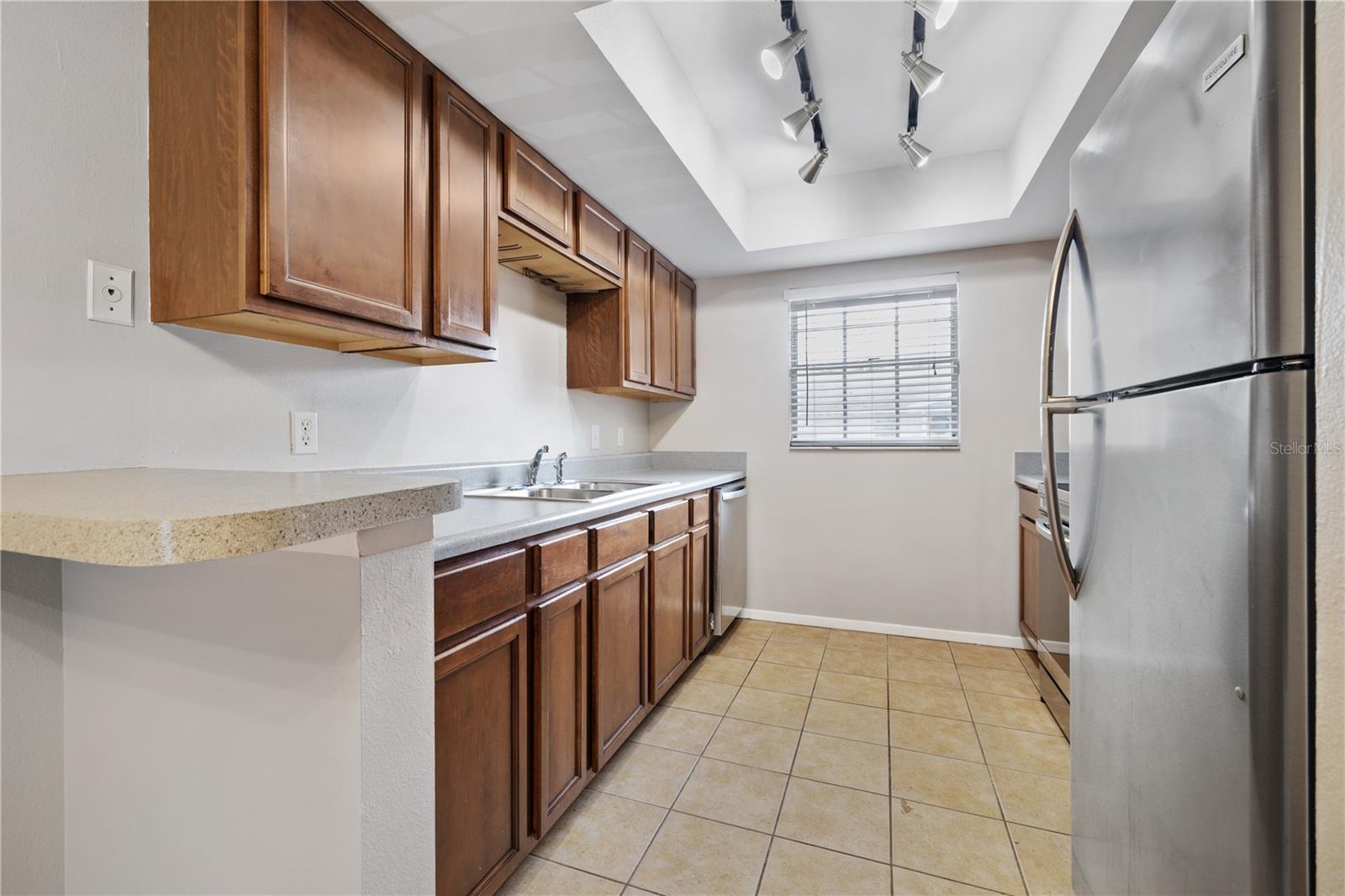 14468 REUTER STRASSE CIR #508, TAMPA, FL, 33613