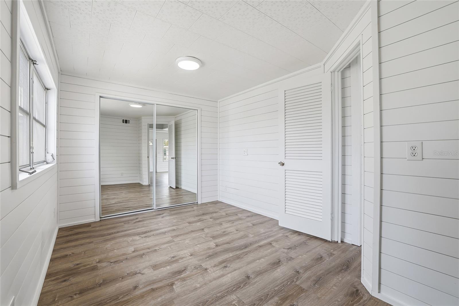 4851 W GANDY BLVD #B7L17, TAMPA, FL, 33611