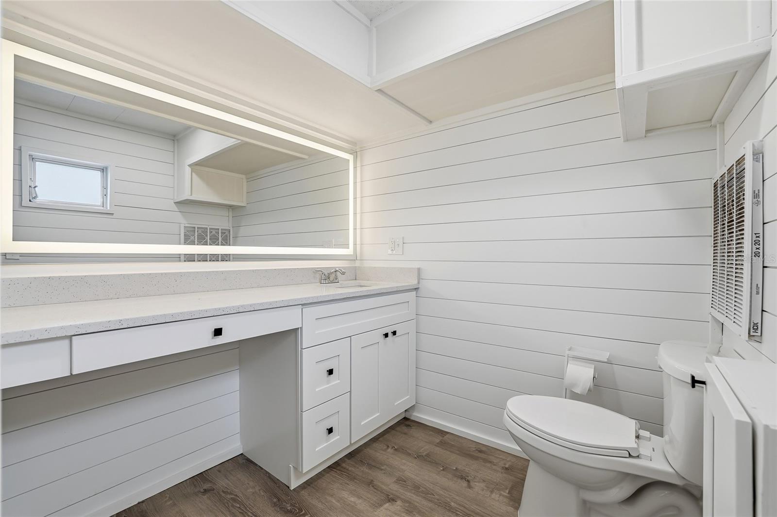 4851 W GANDY BLVD #B7L17, TAMPA, FL, 33611