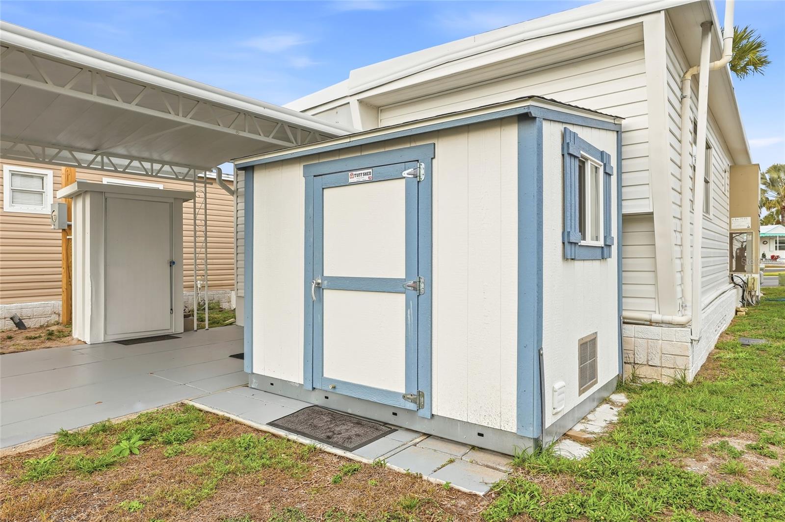 4851 W GANDY BLVD #B7L17, TAMPA, FL, 33611