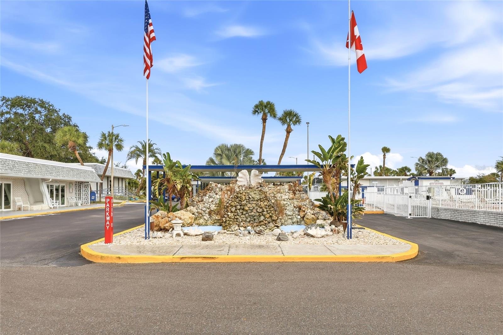 4851 W GANDY BLVD #B7L17, TAMPA, FL, 33611