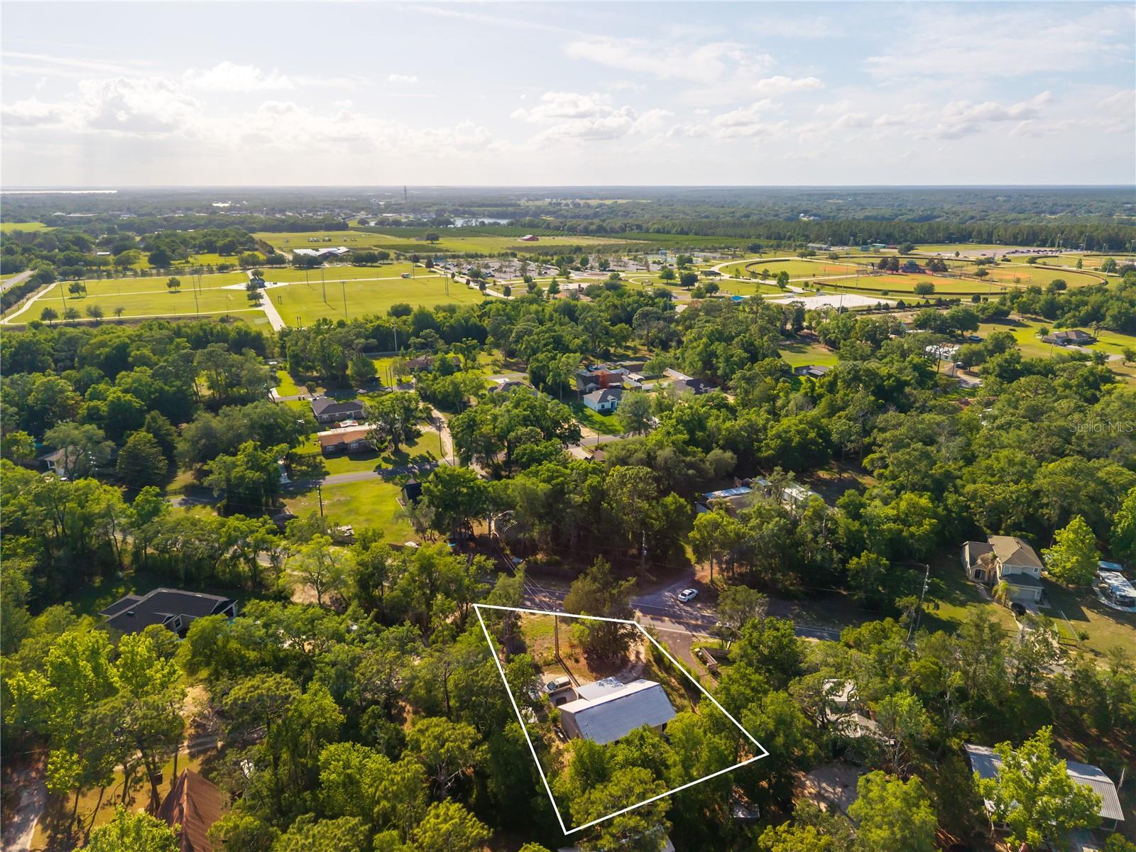 19150 COUNTY ROAD 450, UMATILLA, FL, 32784