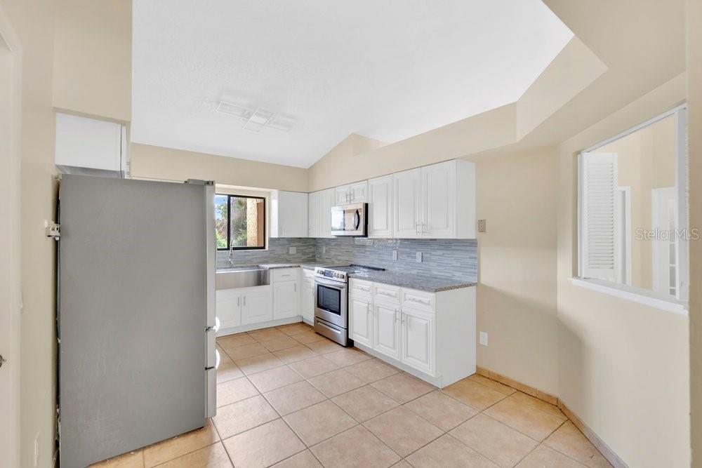 468 SANDPIPER RIDGE DR, ORLANDO, FL, 32835