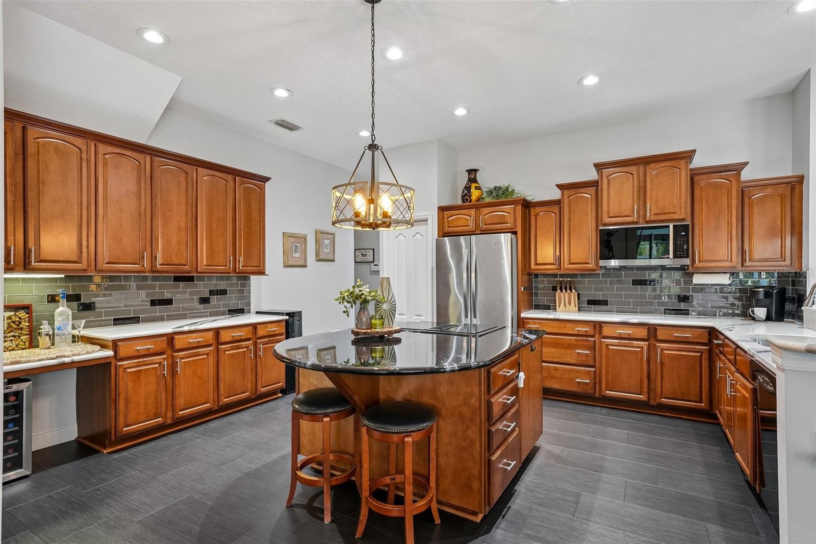 3433 LEAF LAKE DR, LAND O LAKES, FL, 34639