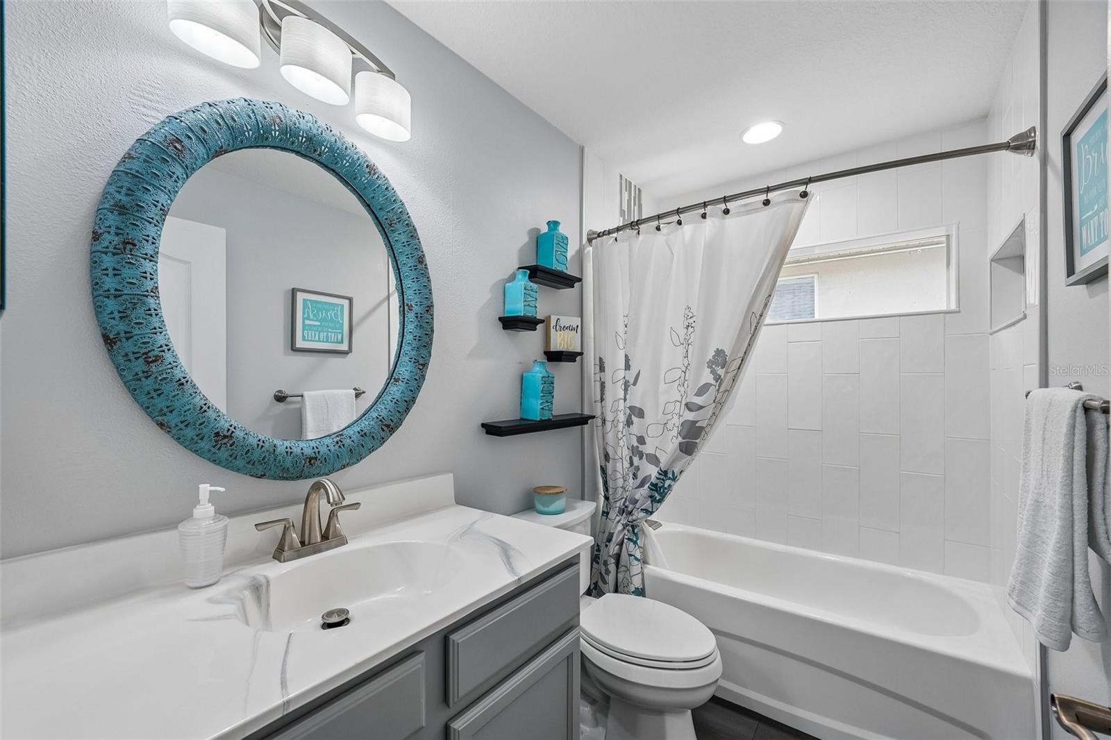 3433 LEAF LAKE DR, LAND O LAKES, FL, 34639