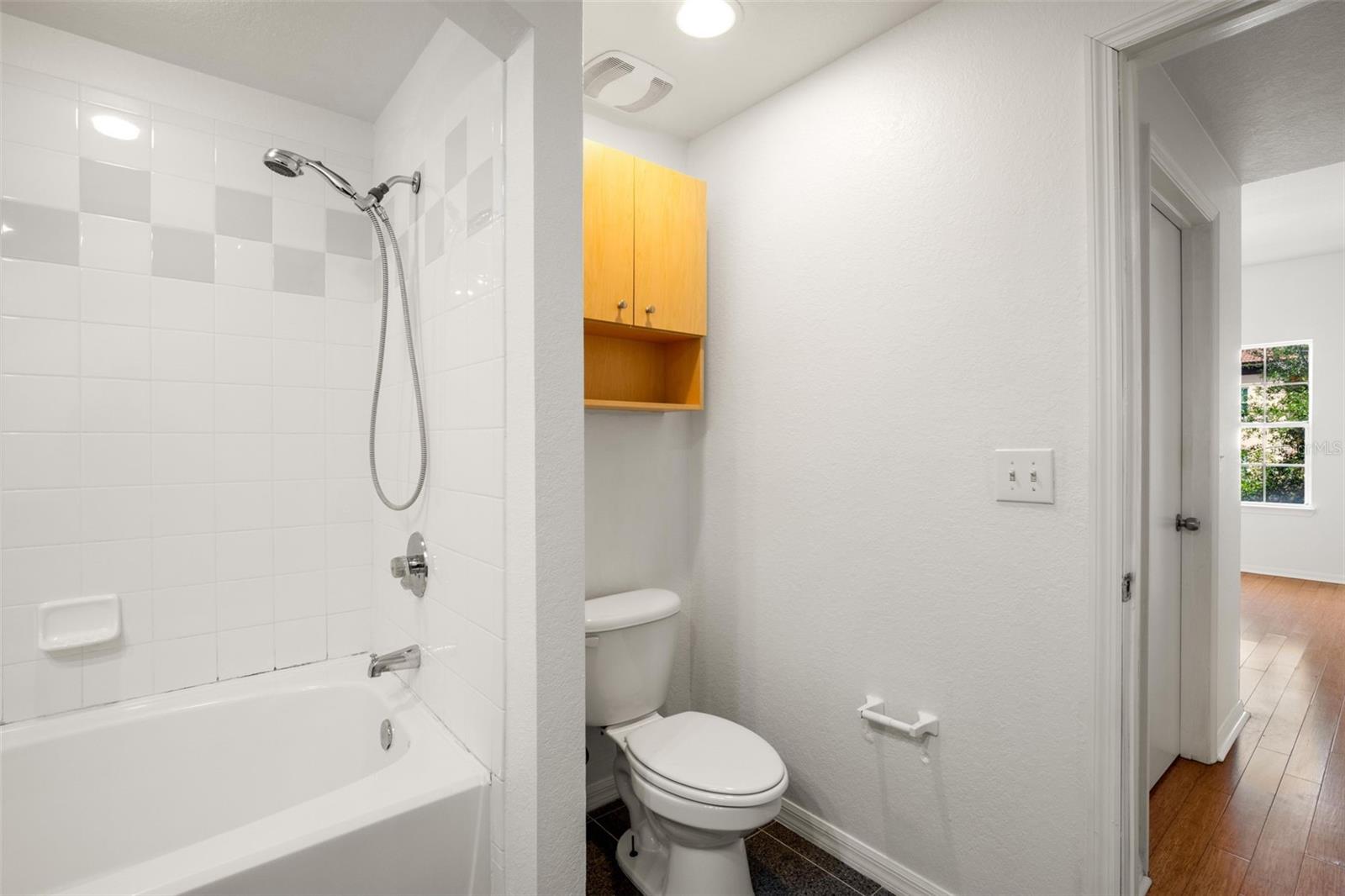200 4TH AVE S #302, ST PETERSBURG, FL, 33701