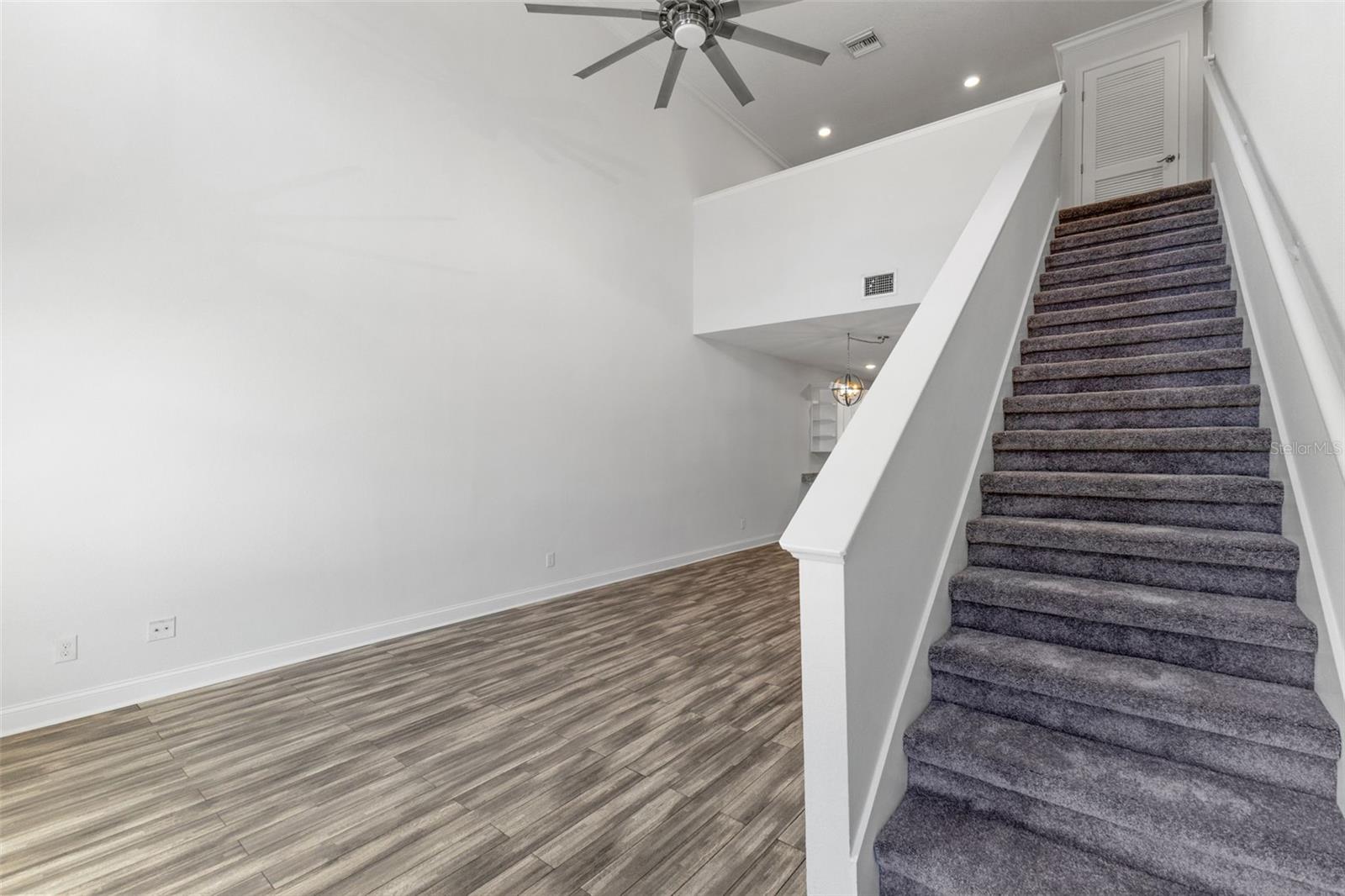 8704 KENYON VIEW CT, TAMPA, FL, 33614