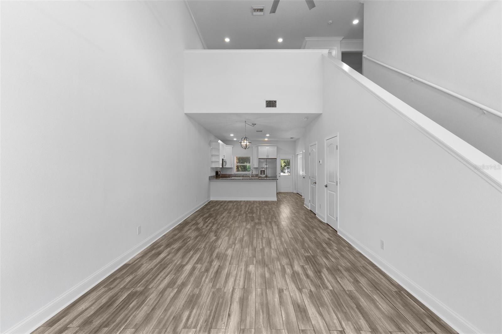 8704 KENYON VIEW CT, TAMPA, FL, 33614