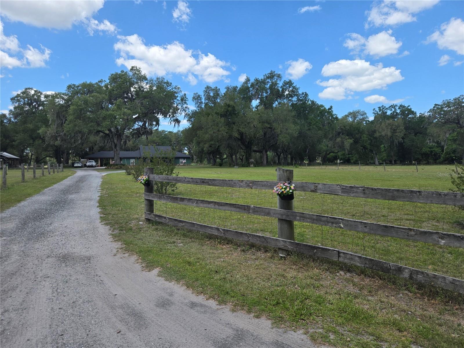 2672 SE 35TH ST, SUMTERVILLE, FL, 33585