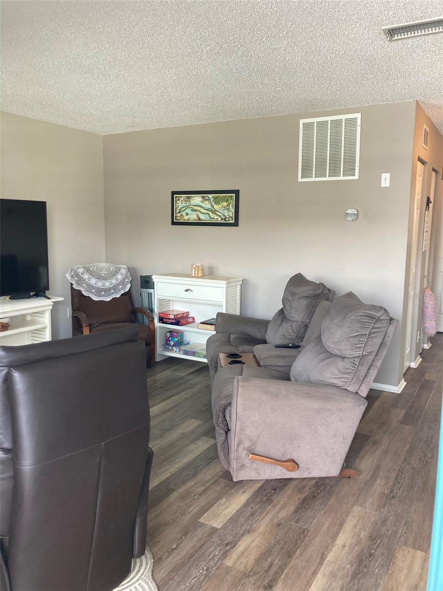 5967 TERRACE PARK DR N #206, ST PETERSBURG, FL, 33709