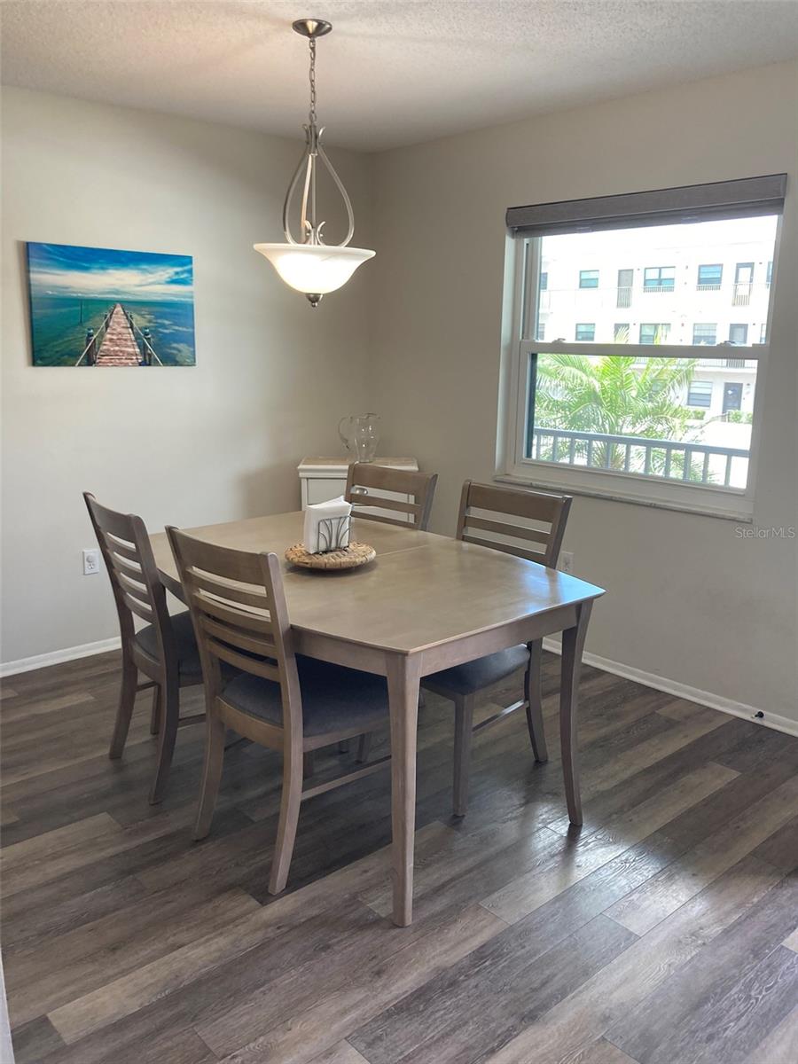 5967 TERRACE PARK DR N #206, ST PETERSBURG, FL, 33709