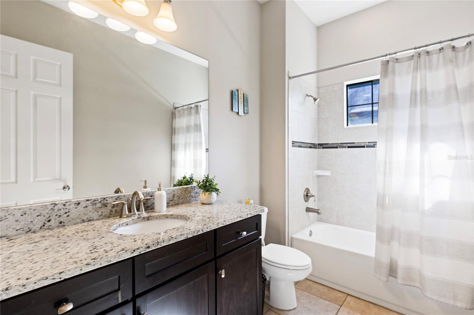 31976 WATOGA LOOP, WESLEY CHAPEL, FL, 33543