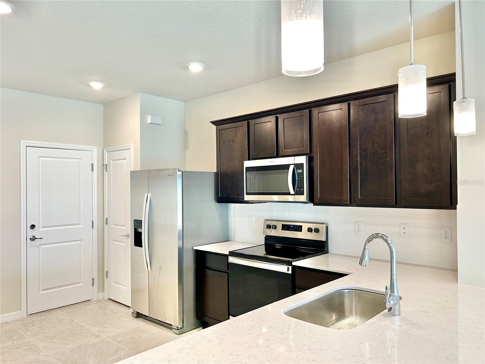 4652 SPARKLING SHELL AVE, KISSIMMEE, FL, 34746