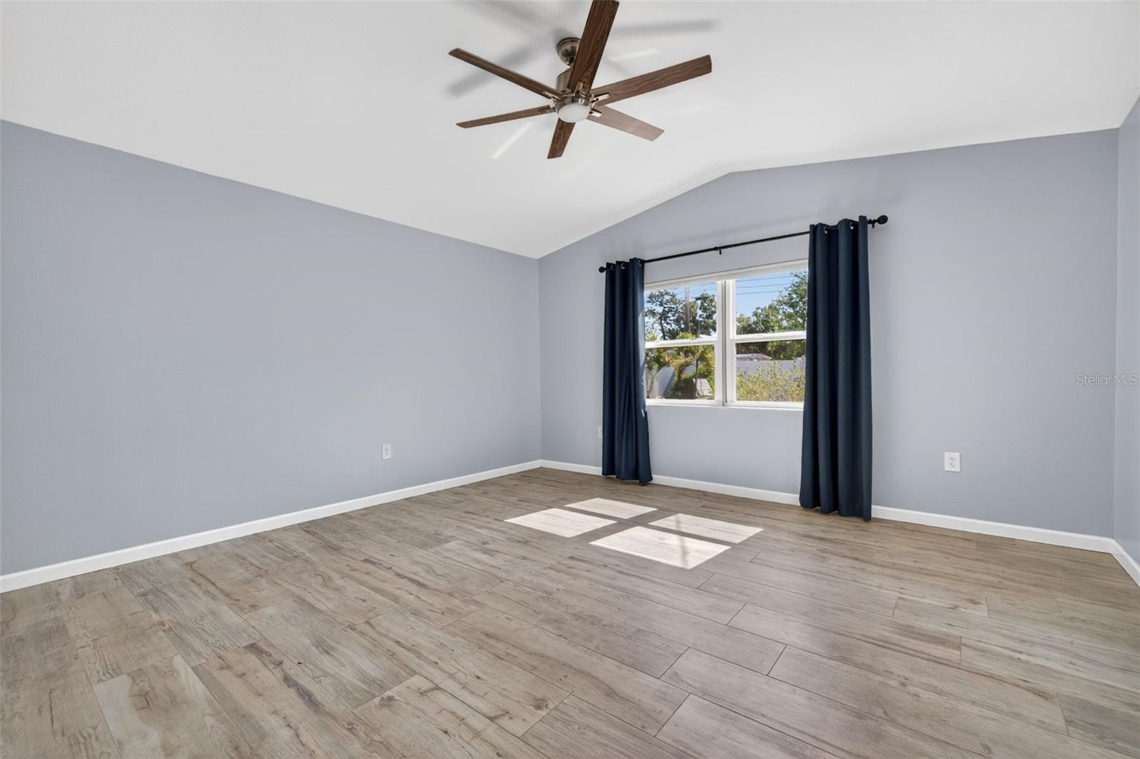 3121 30TH ST N, ST PETERSBURG, FL, 33713