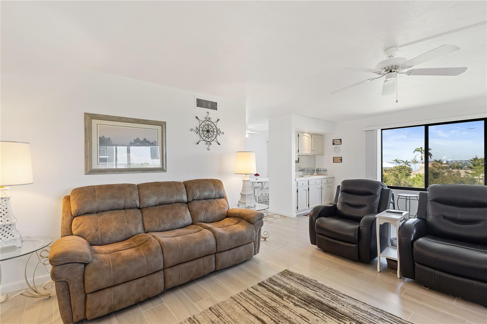 25188 MARION AVE #E208, PUNTA GORDA, FL, 33950