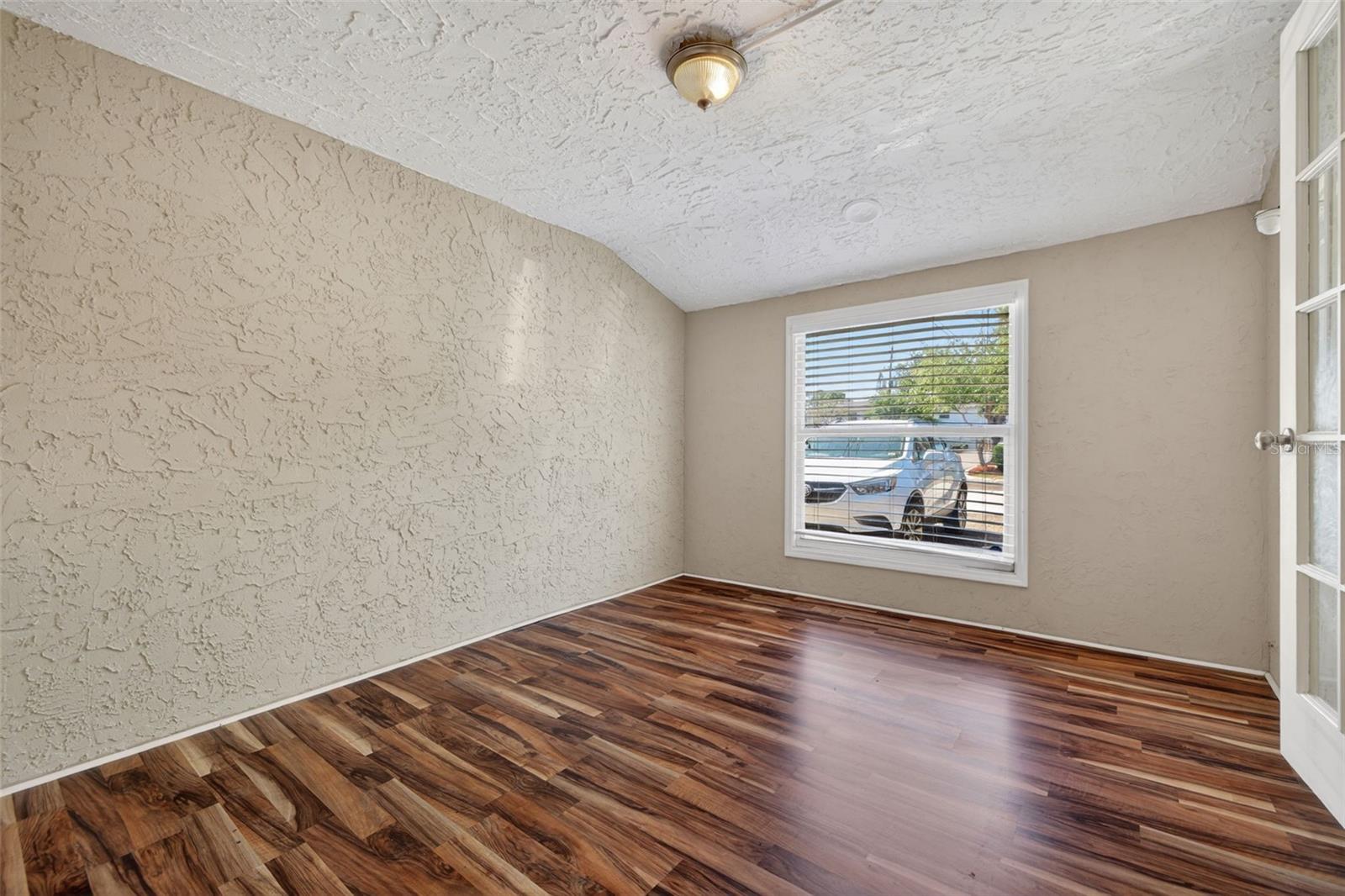 4201 4TH ST N, ST PETERSBURG, FL, 33703