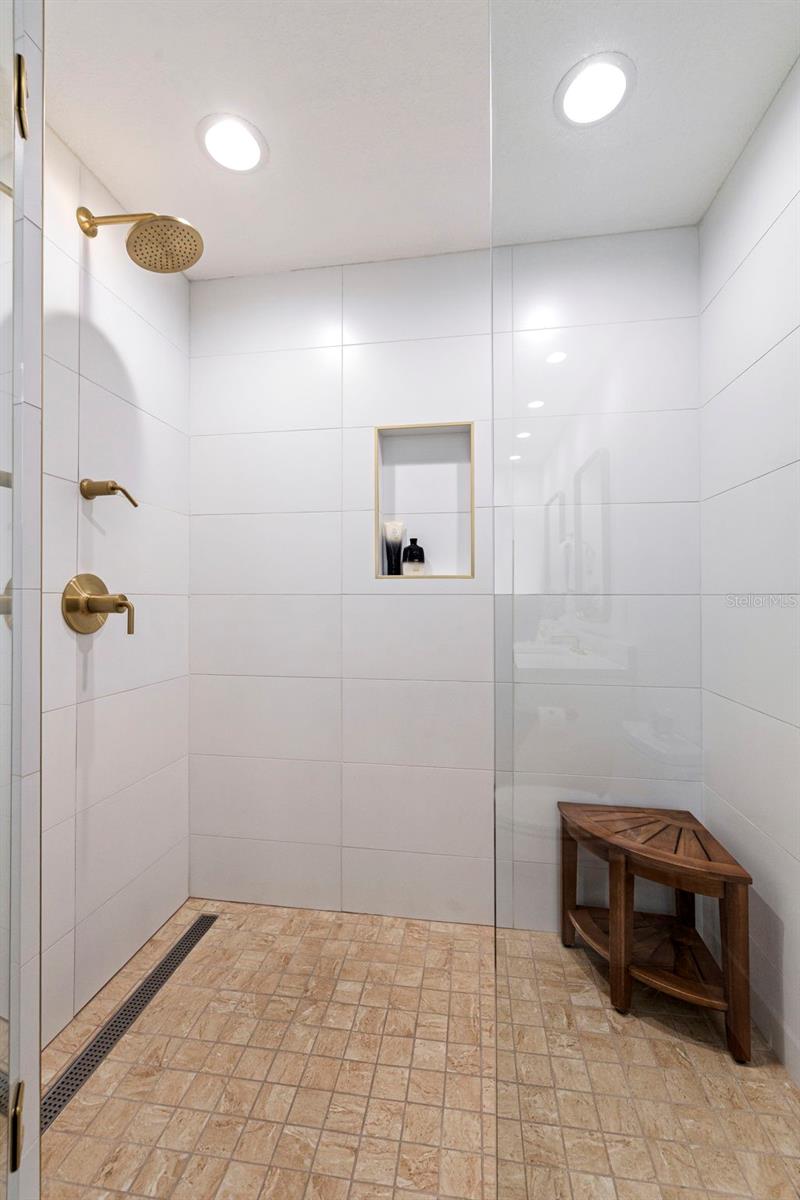 1586 GULF BLVD #2501, CLEARWATER BEACH, FL, 33767