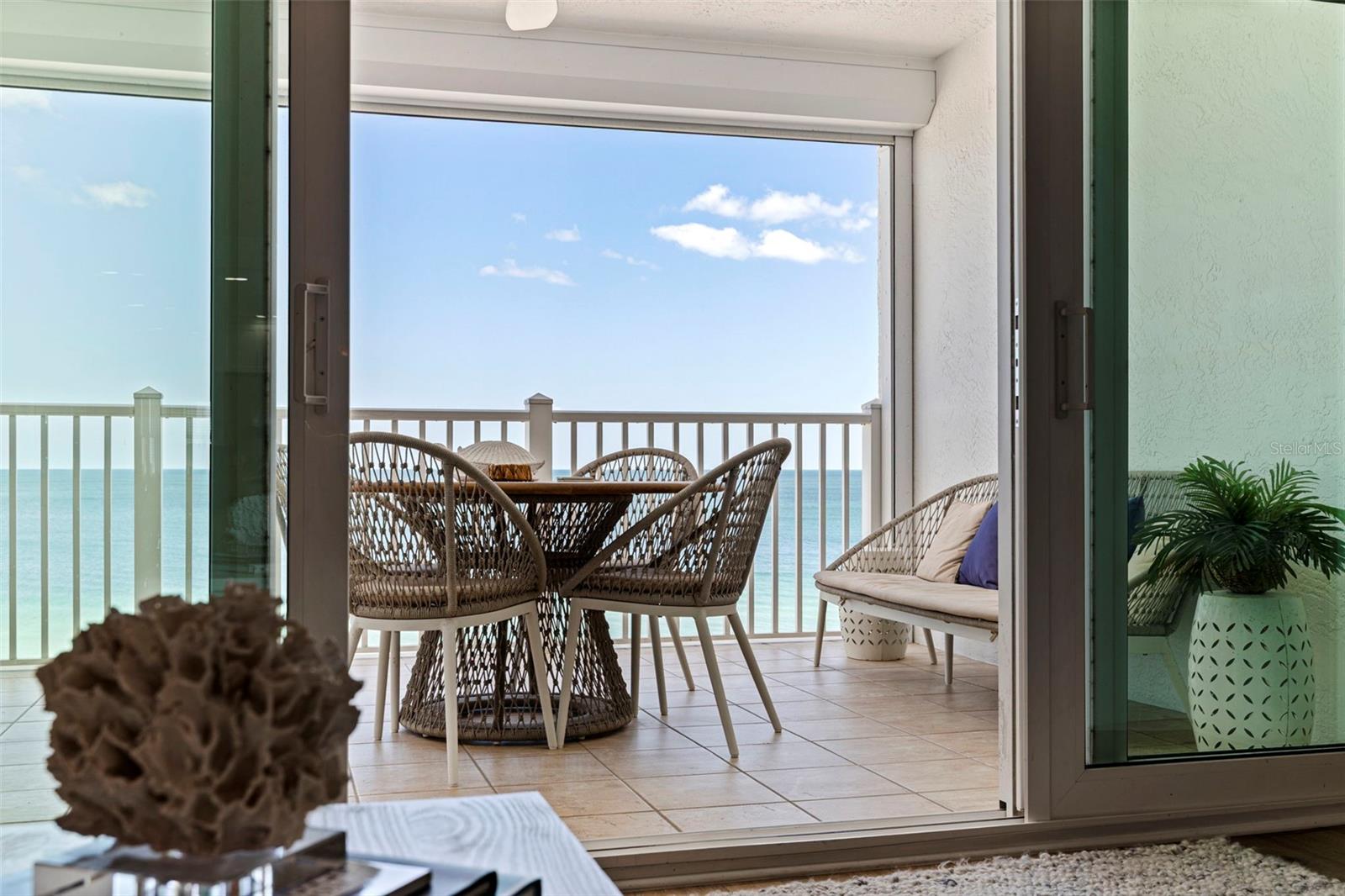 1586 GULF BLVD #2501, CLEARWATER BEACH, FL, 33767