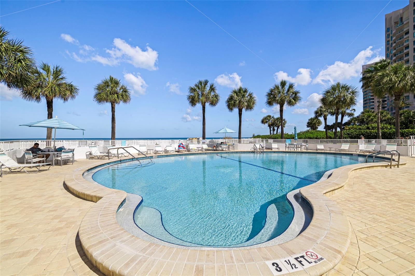 1586 GULF BLVD #2501, CLEARWATER BEACH, FL, 33767