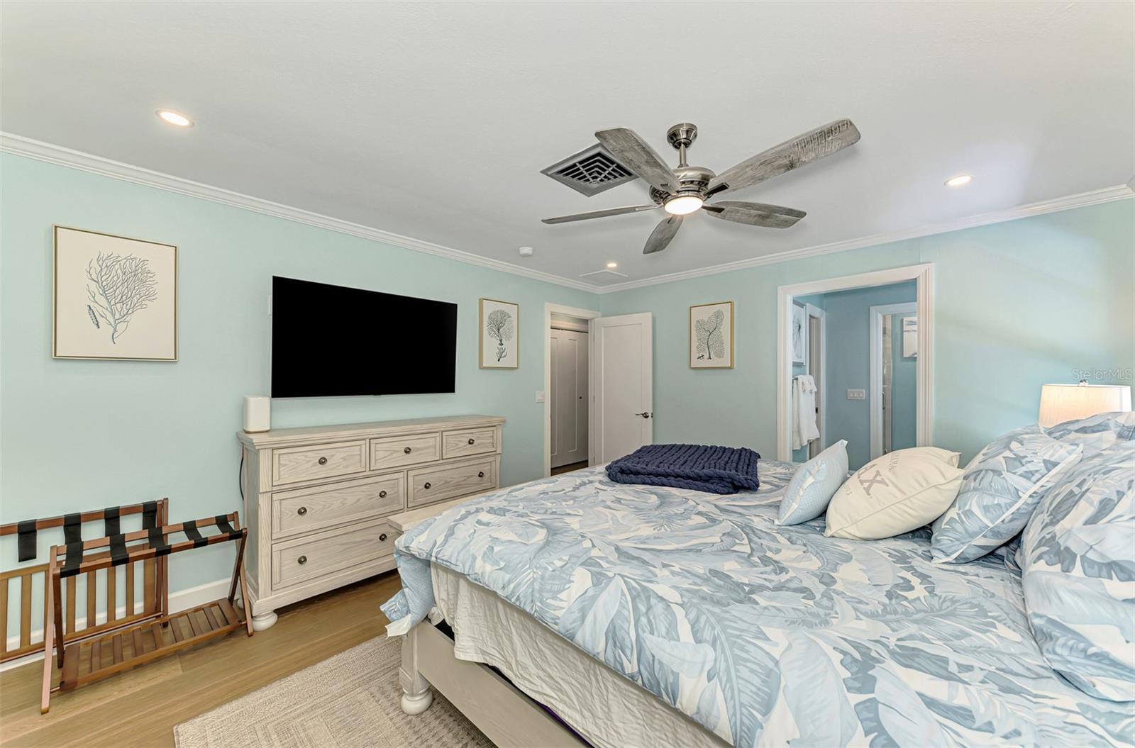 307 AVENIDA DE PARADISIO, SARASOTA, FL, 34242