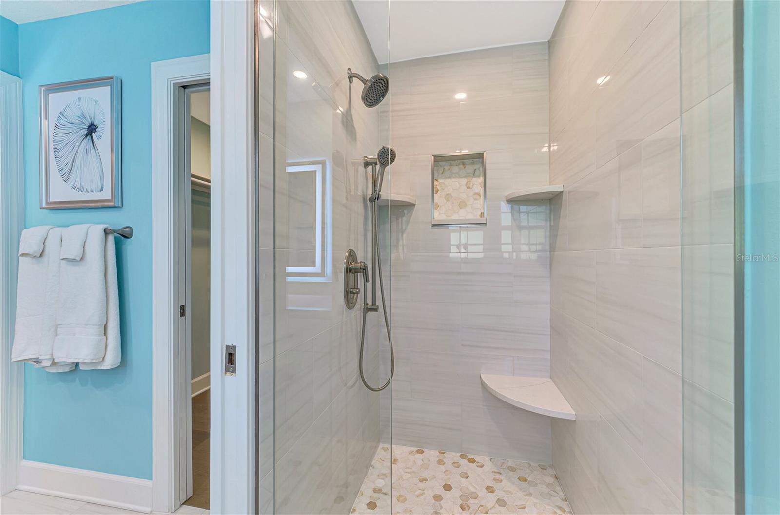 307 AVENIDA DE PARADISIO, SARASOTA, FL, 34242