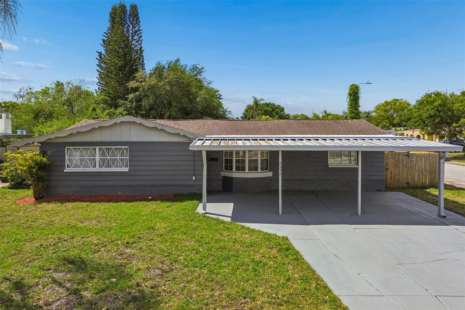 4352 GLISSADE DR, NEW PORT RICHEY, FL, 34652