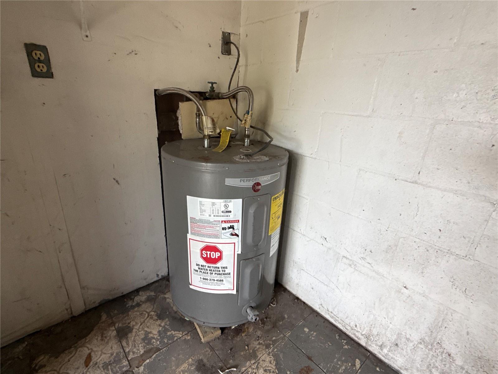 1878 TROTTER RD, LARGO, FL, 33774