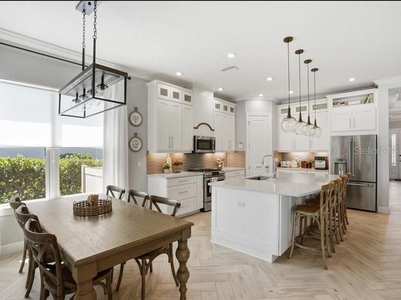 6243 PLATEAU CT, SARASOTA, FL, 34243