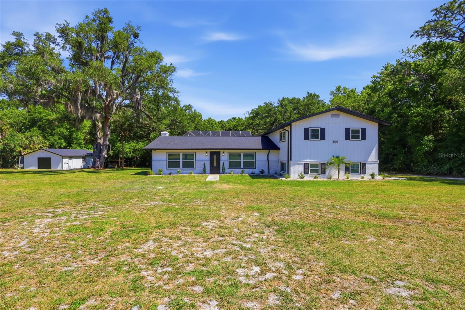155 E COUNTRY CIRCLE DR E, PORT ORANGE, FL, 32128