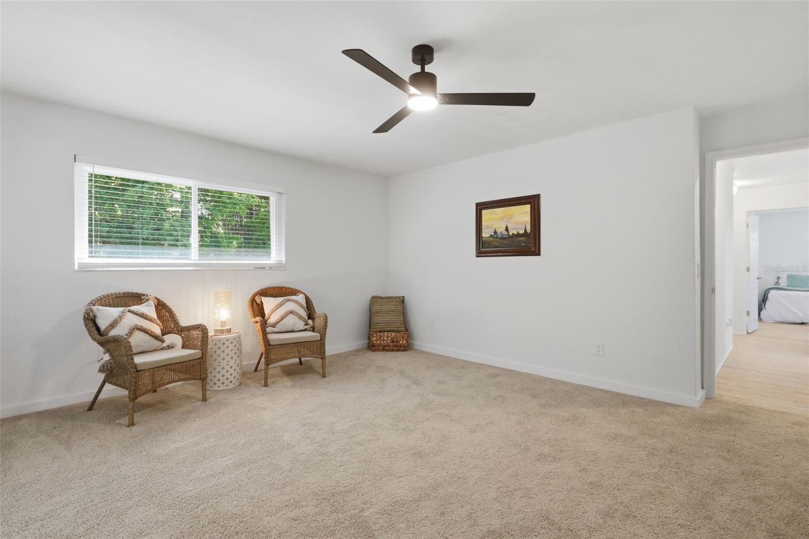 155 E COUNTRY CIRCLE DR E, PORT ORANGE, FL, 32128