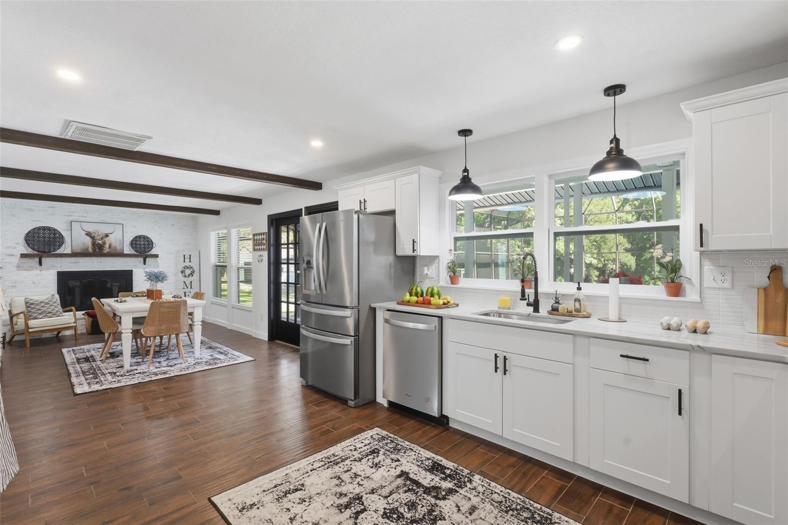 155 E COUNTRY CIRCLE DR E, PORT ORANGE, FL, 32128
