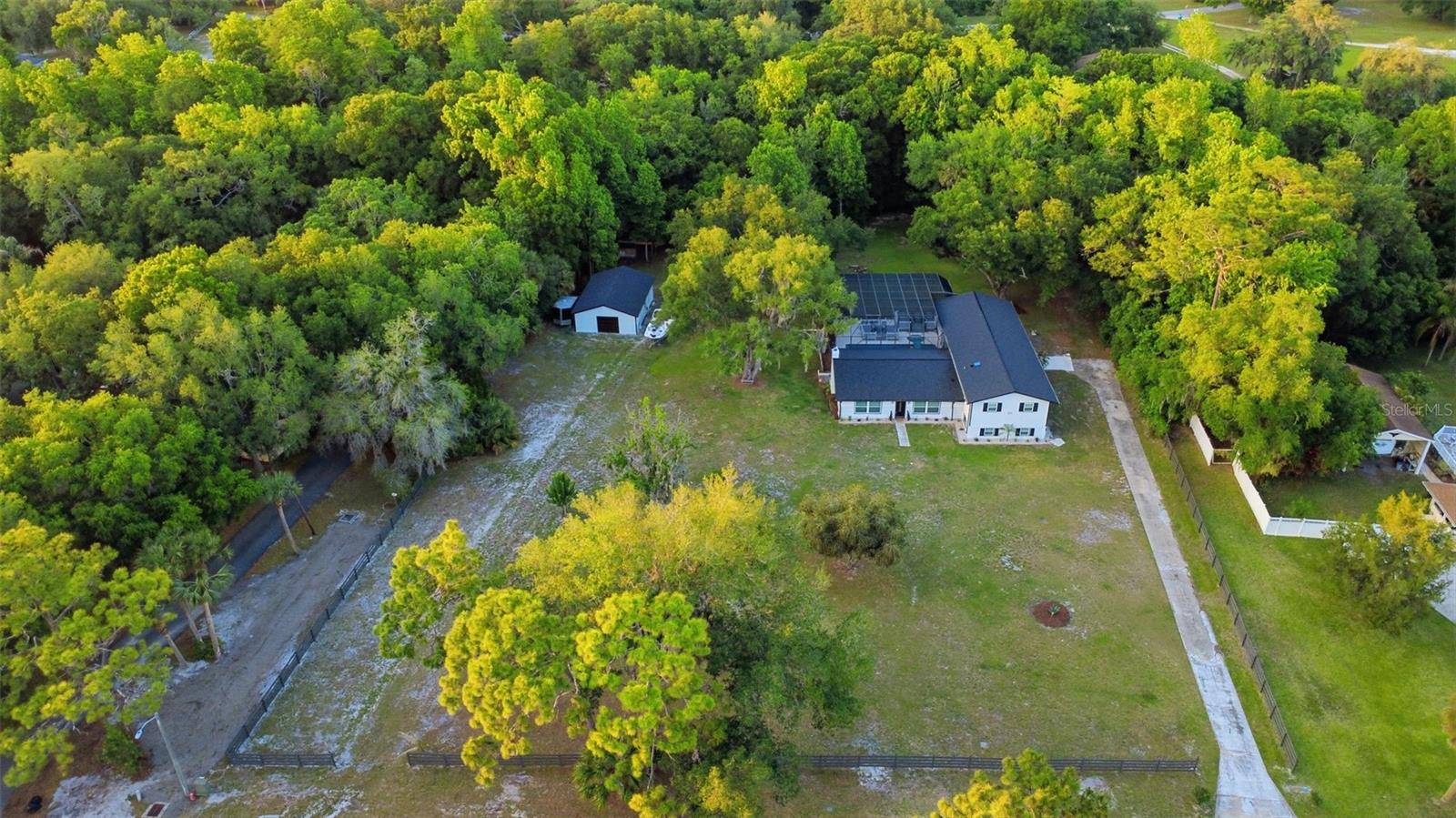 155 E COUNTRY CIRCLE DR E, PORT ORANGE, FL, 32128