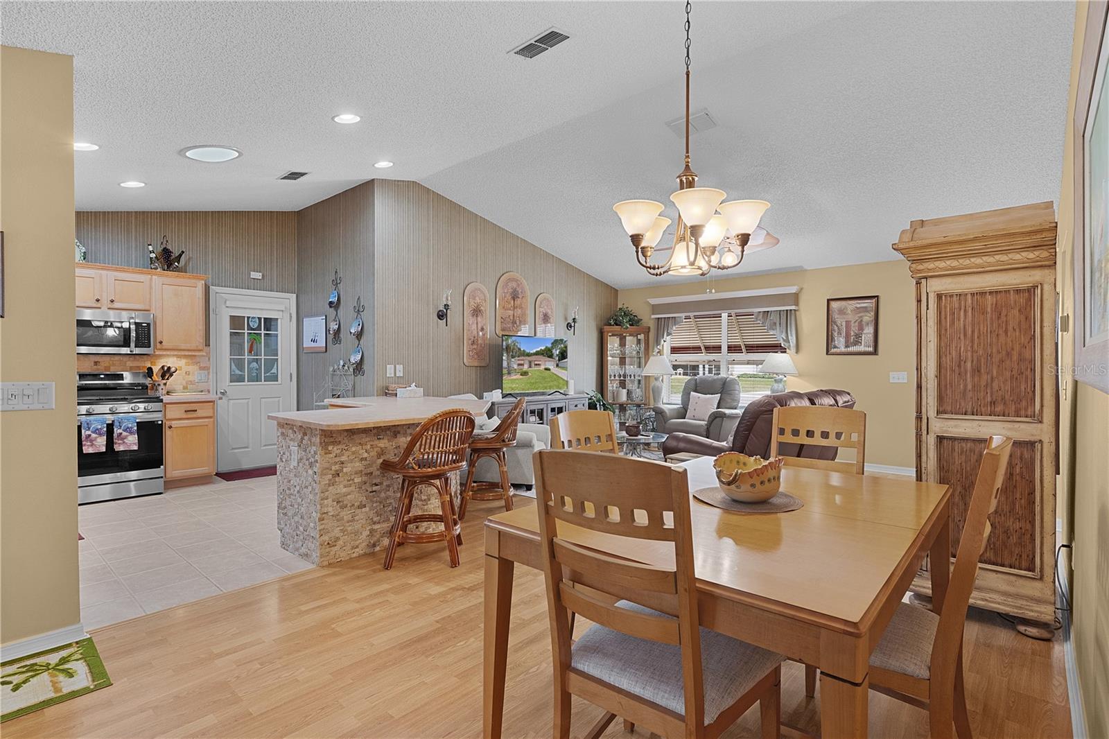 2766 PRIVADA DR, THE VILLAGES, FL, 32162