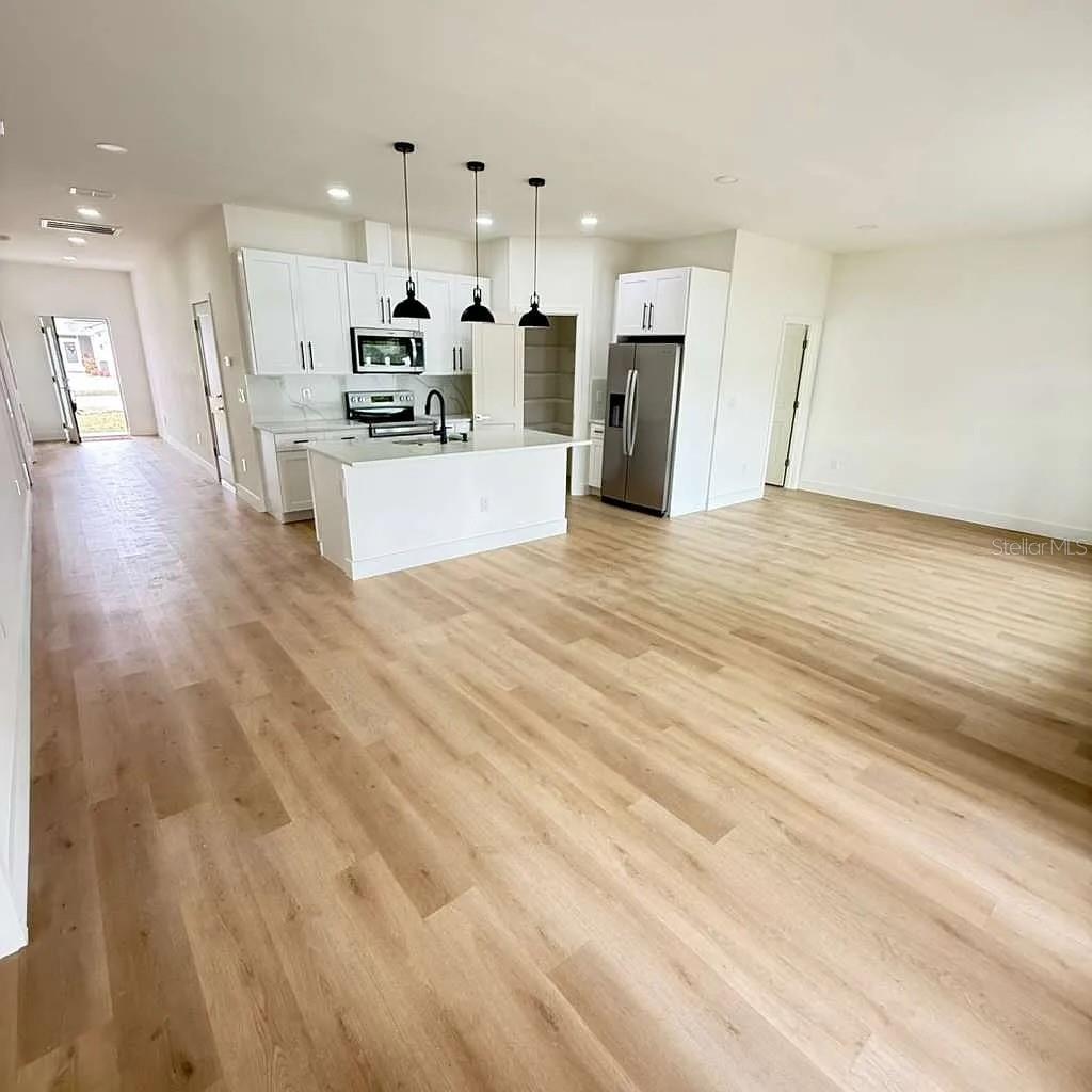 13277 CENTER AVE, LARGO, FL, 33773