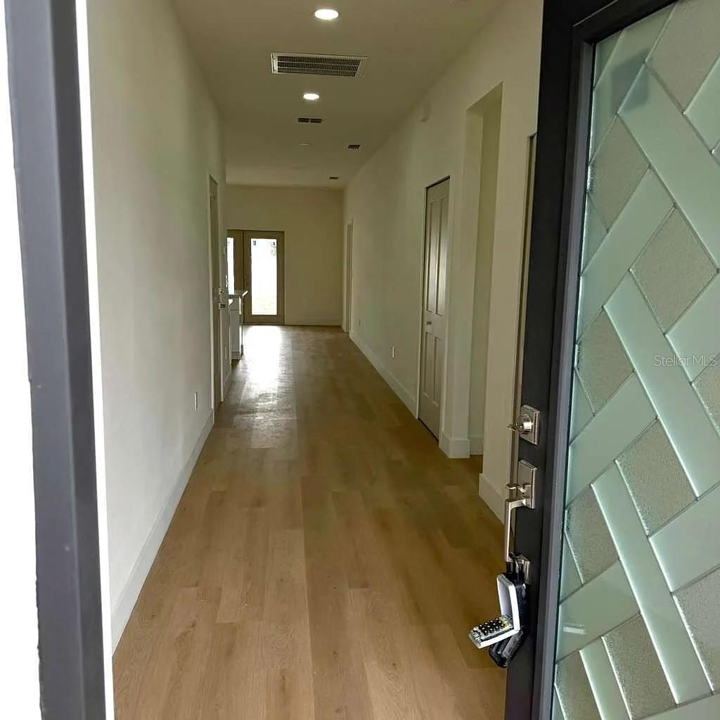 13277 CENTER AVE, LARGO, FL, 33773