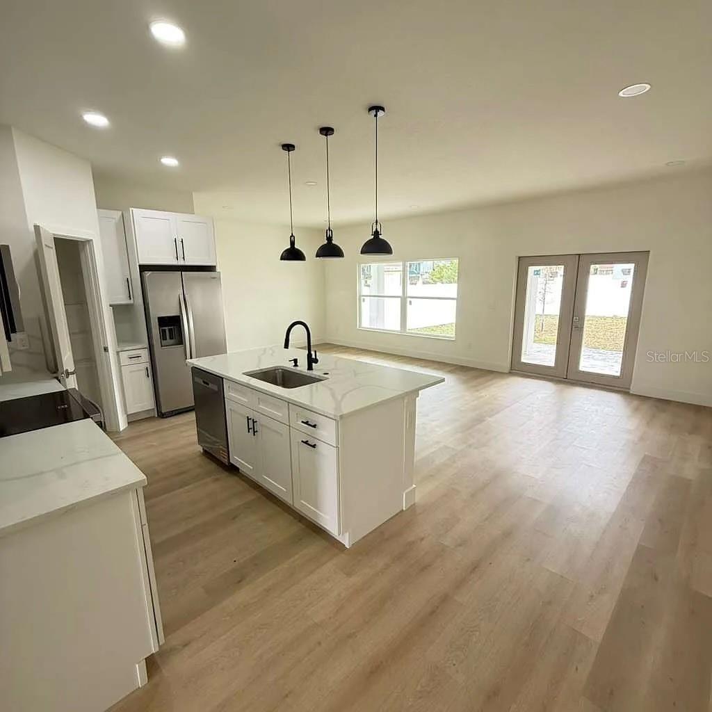 13277 CENTER AVE, LARGO, FL, 33773