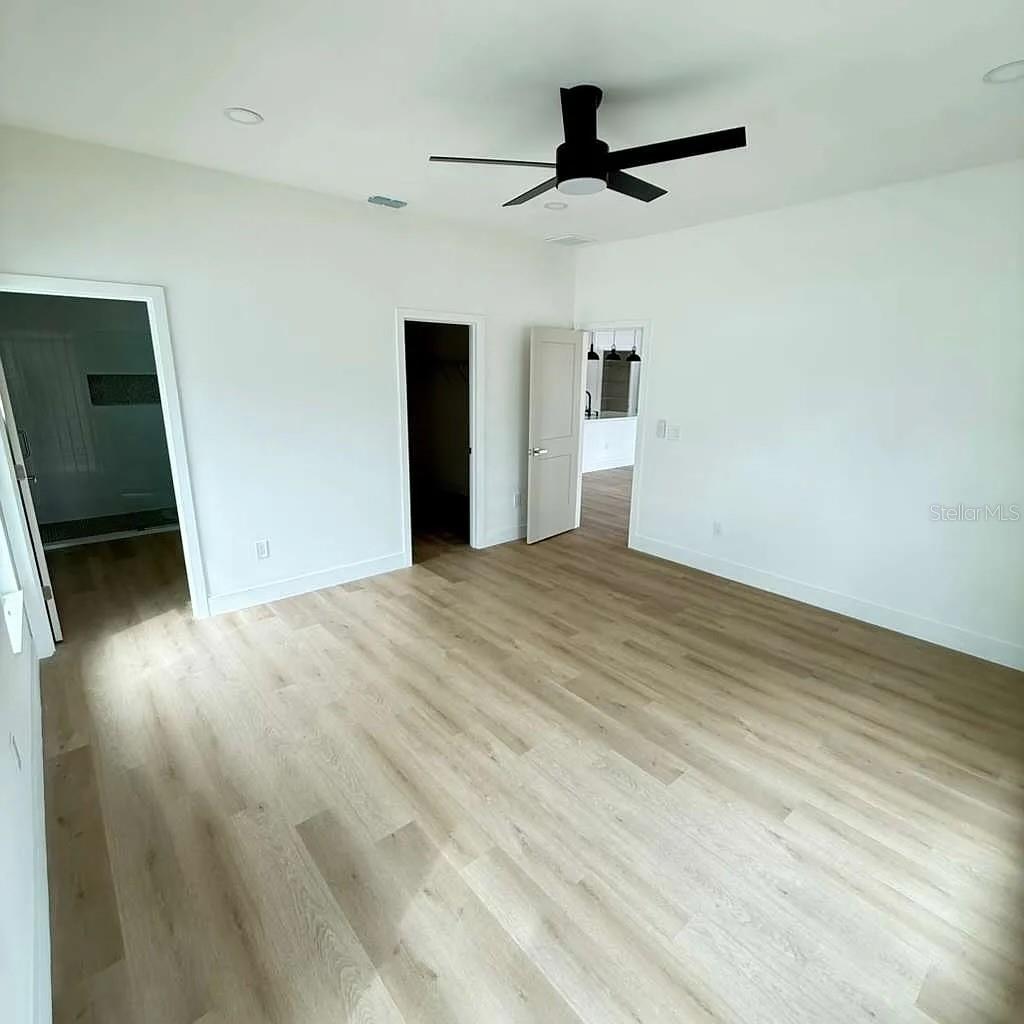 13277 CENTER AVE, LARGO, FL, 33773