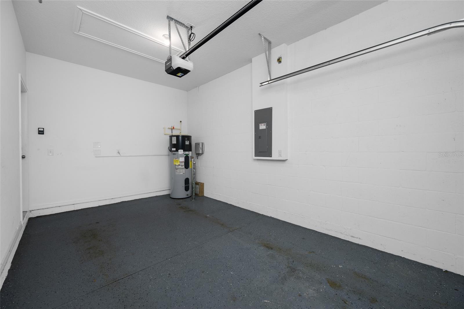 2918 LINDELL AVE, TAMPA, FL, 33610