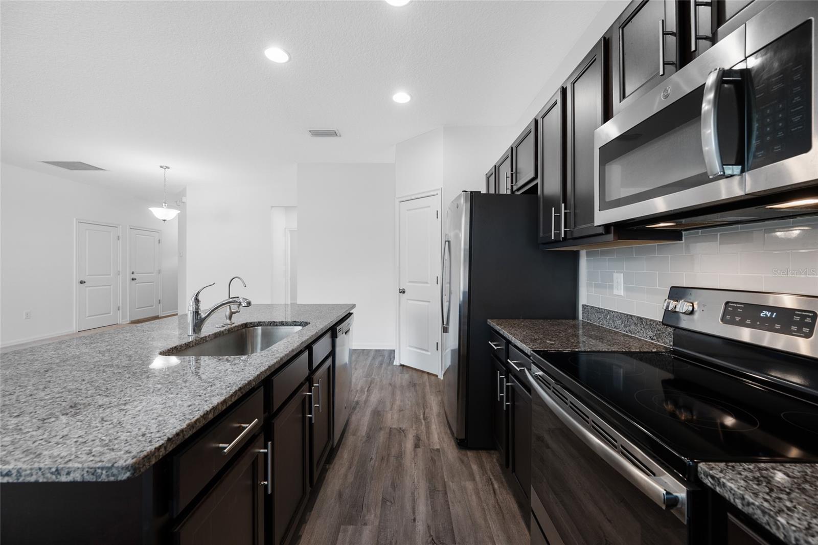 2918 LINDELL AVE, TAMPA, FL, 33610