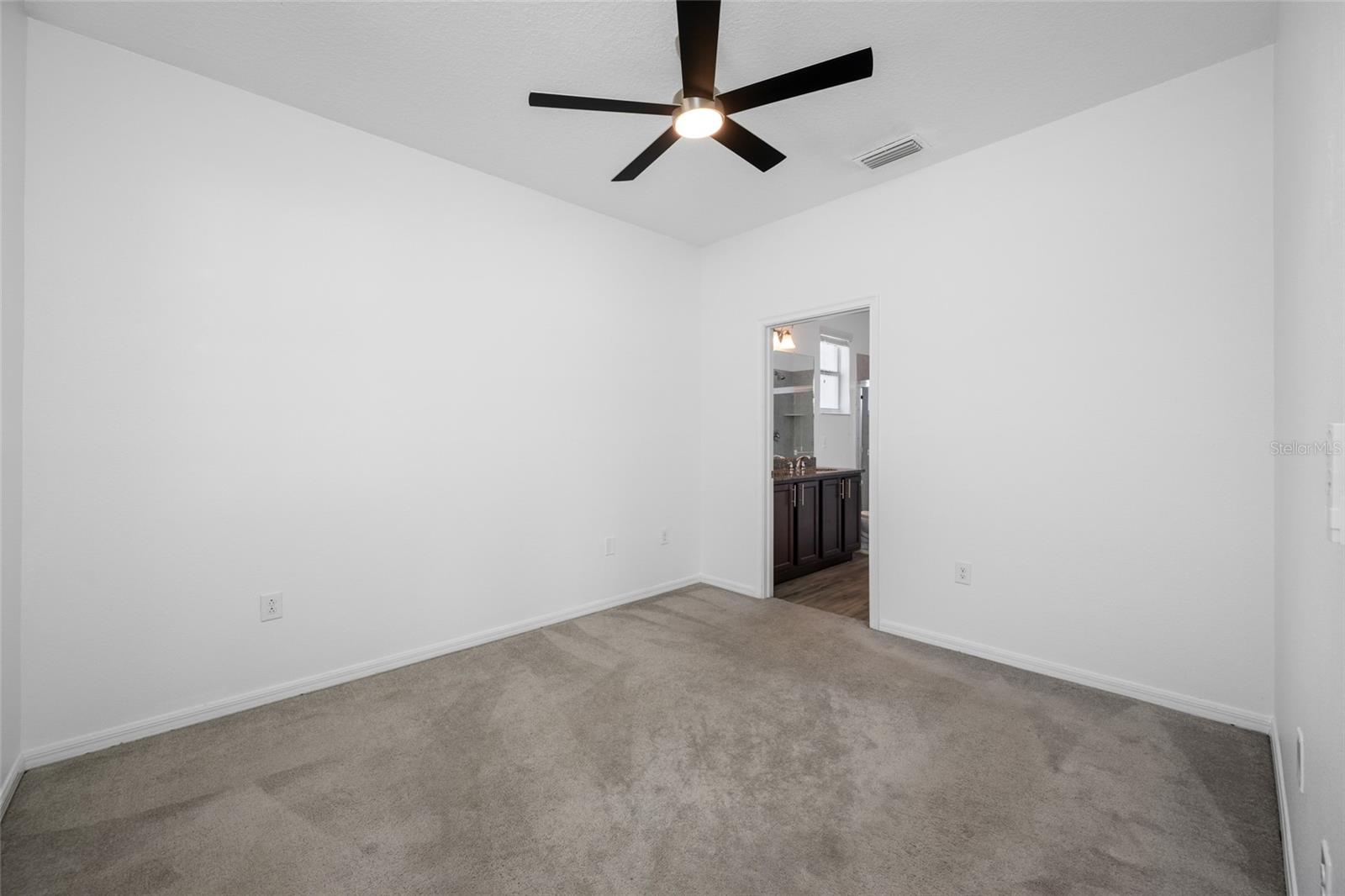 2918 LINDELL AVE, TAMPA, FL, 33610