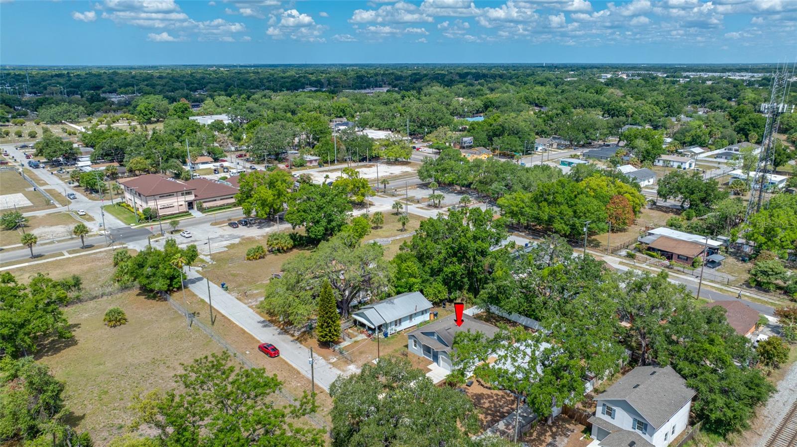 2918 LINDELL AVE, TAMPA, FL, 33610